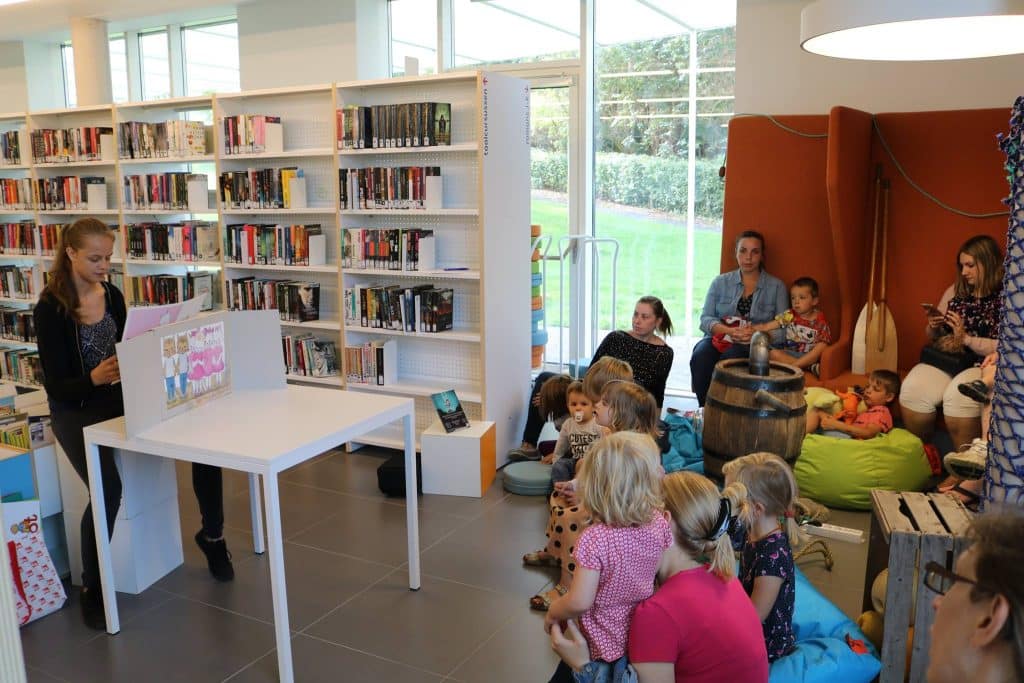 Voorlezen Ternat
